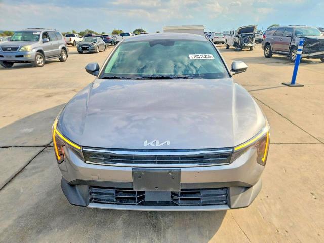 Photo 5 from auction – 2025 KIA K4 with VIN 3KPFU4DE9SE021192