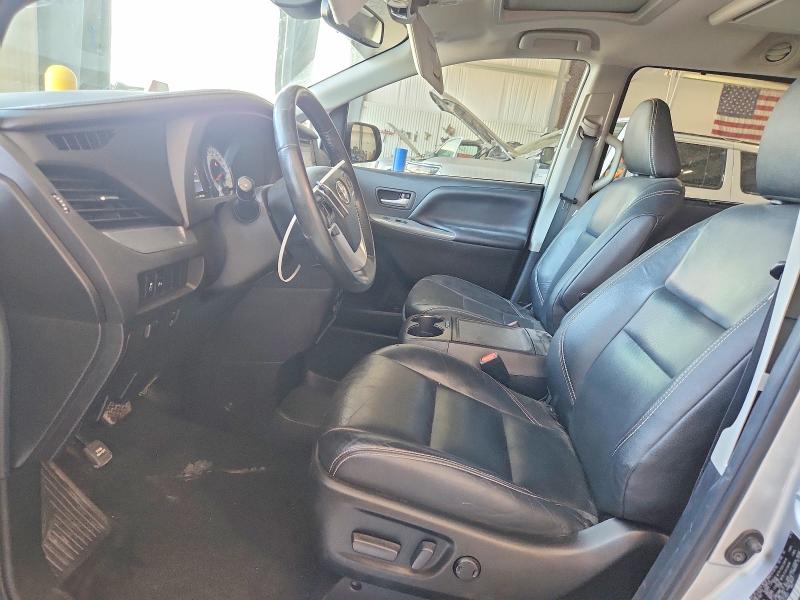 Photo 7 from auction – 2019 TOYOTA SIENNA with VIN 5TDEZ3DC8KS216924