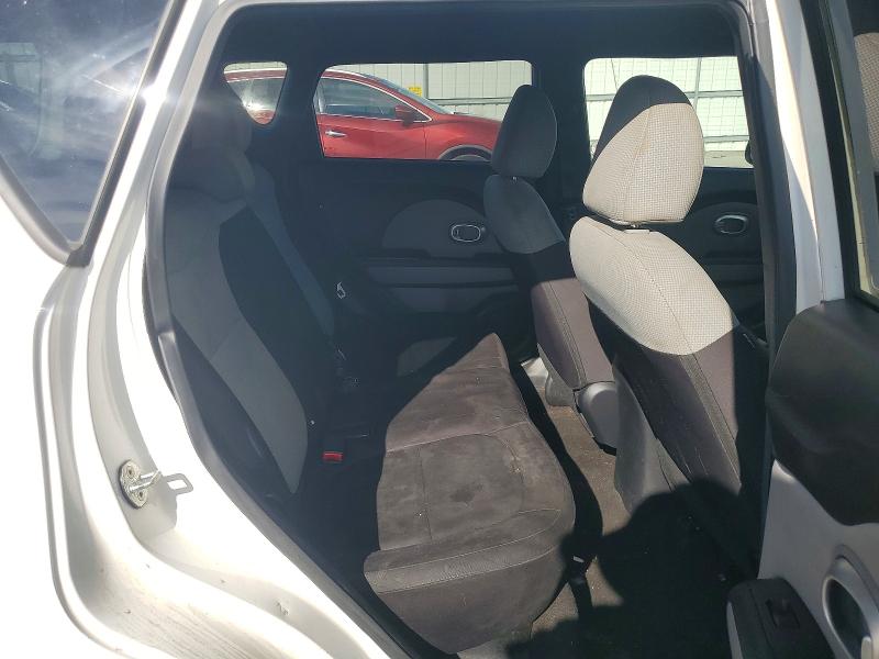 Foto 10 de la subasta – 2015 KIA SOUL con VIN KNDJN2A27F7206689