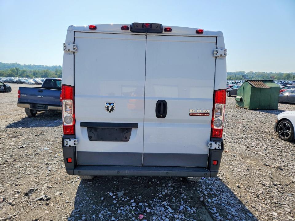 Photo 6 from auction – 2015 RAM PROMASTER 1500 with VIN 3C6TRVNG1FE501542