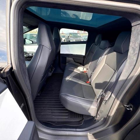 Photo 6 from auction – 2024 TESLA CYBERTRUCK with VIN 7G2CEHEE5RA018813