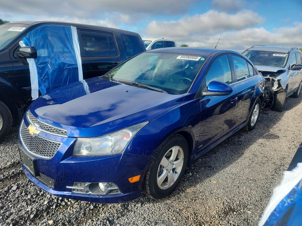 CHEVROLET CRUZE 2013 with VIN 1G1PC5SB4D7305637 - Photo from auction