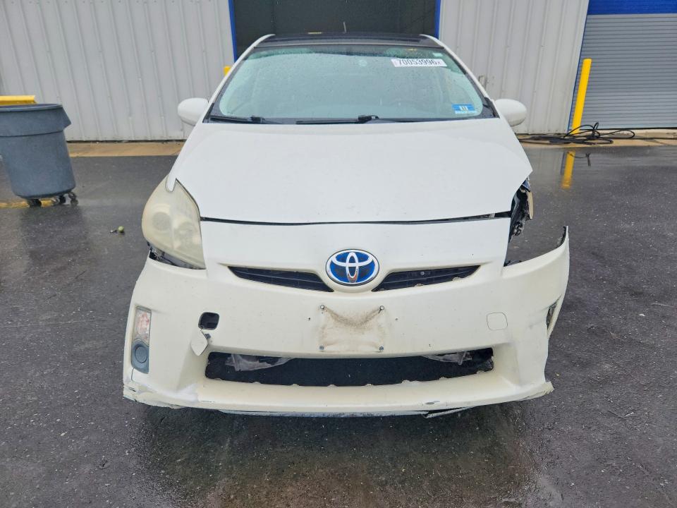 Photo 5 from auction – 2011 TOYOTA PRIUS with VIN JTDKN3DU3B0290763