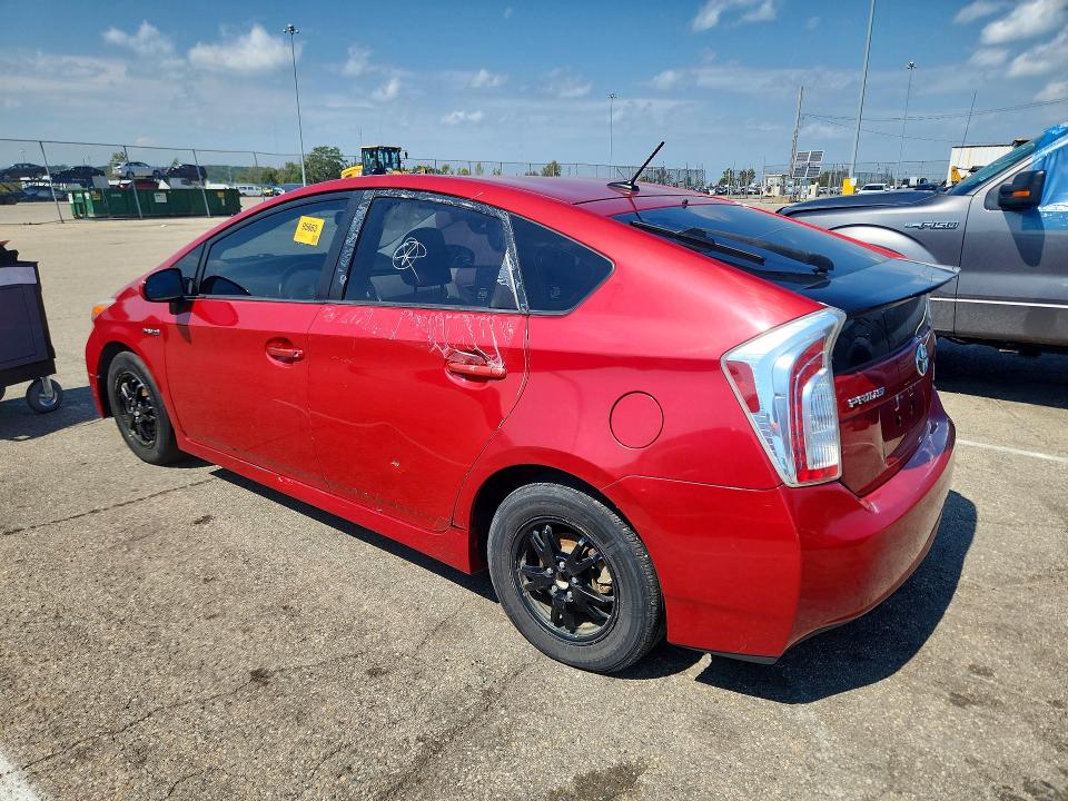Photo 2 from auction – 2015 TOYOTA PRIUS with VIN JTDKN3DU0F1948457