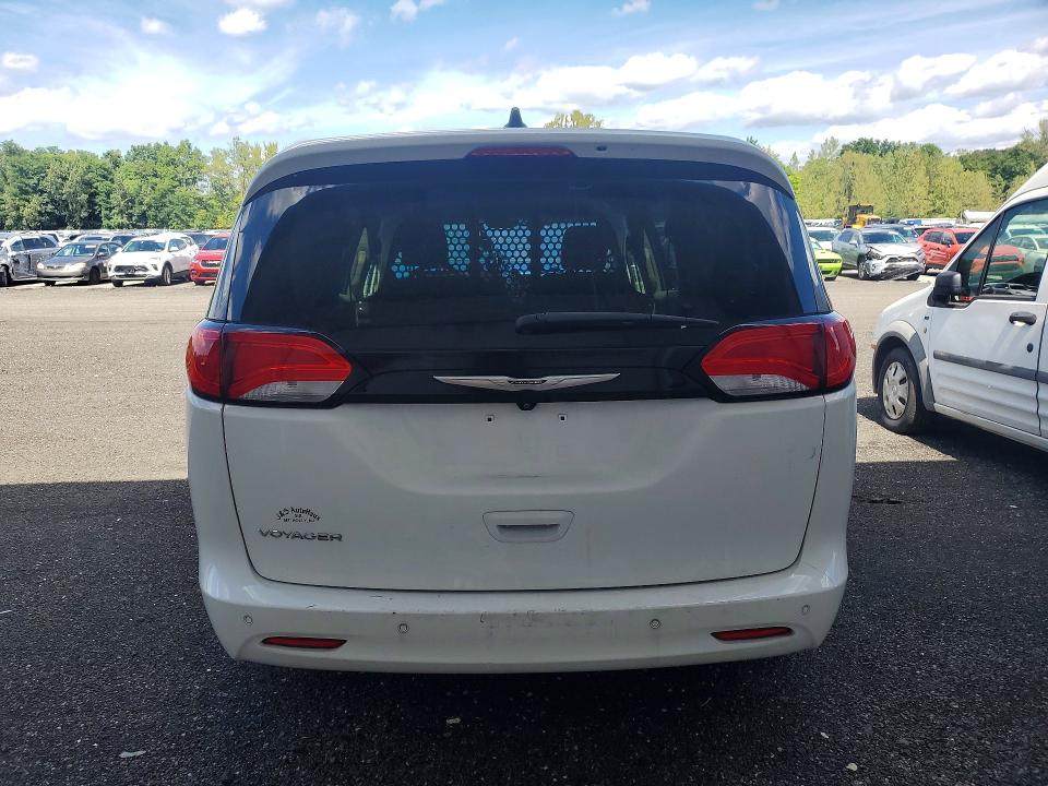 Photo 6 from auction – 2022 CHRYSLER VOYAGER with VIN 2C4RC1CG7NR159026