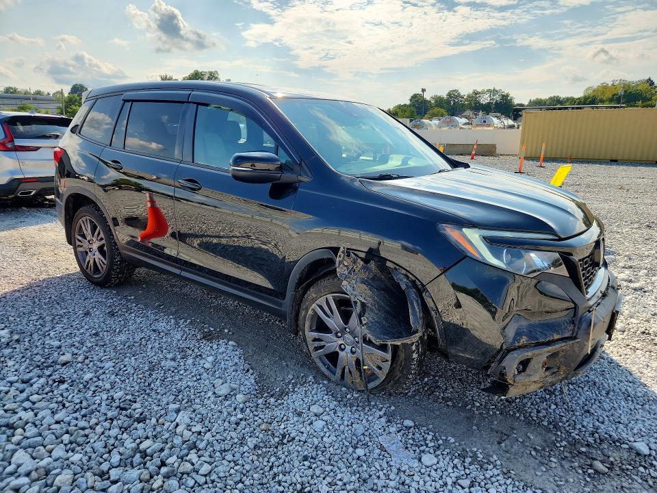 Photo 4 from auction – 2019 HONDA PASSPORT with VIN 5FNYF8H53KB013040