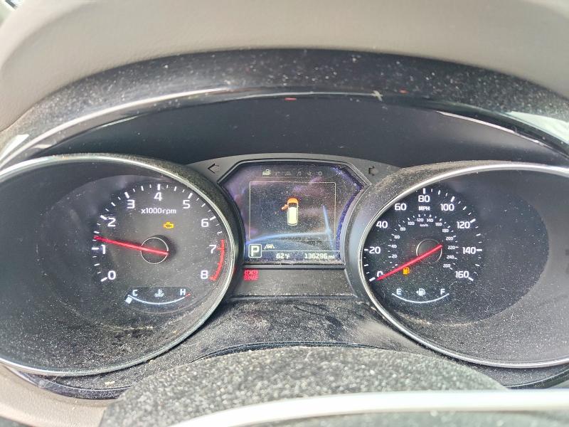 Photo 9 from auction – 2016 KIA SEDONA with VIN KNDME5C14G6117284