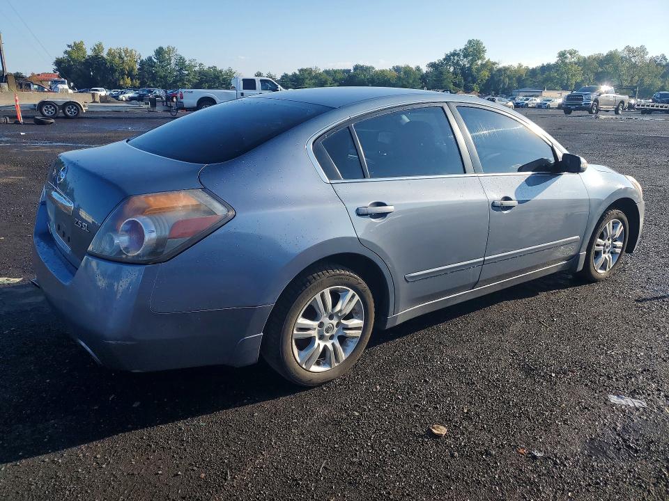 Photo 3 from auction – 2011 NISSAN ALTIMA with VIN 1N4AL2AP9BN428681