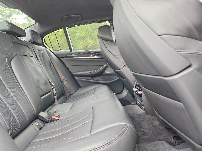 Фото 10 с аукциона – 2023 BMW M5 с VIN WBS83CH04PCL74841