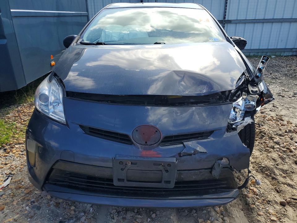 Photo 5 from auction – 2012 TOYOTA PRIUS with VIN JTDKN3DU4C5490121