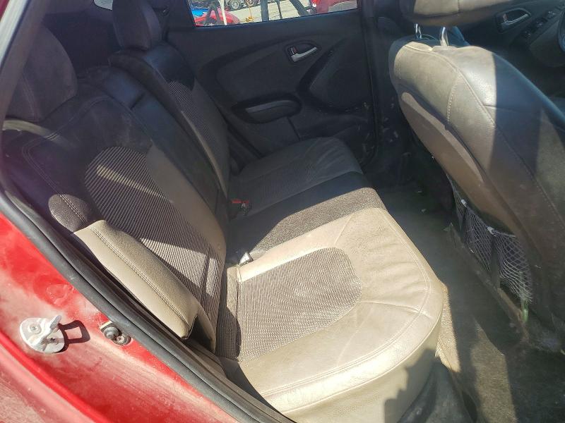Photo 11 from auction – 2012 HYUNDAI TUCSON with VIN KM8JUCACXCU371405