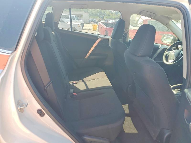 Photo 10 from auction – 2016 TOYOTA RAV4 with VIN JTMZFREVXGJ099218