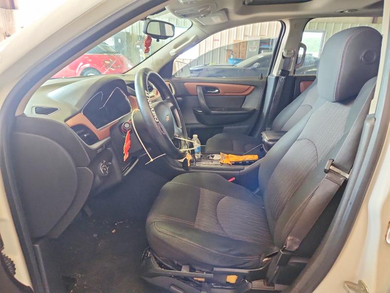 Photo 7 from auction – 2015 CHEVROLET TRAVERSE with VIN 1GNKRGKD2FJ111974