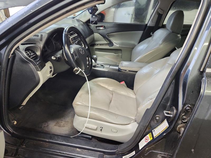 Photo 7 from auction – 2008 LEXUS IS with VIN JTHCK262385019344