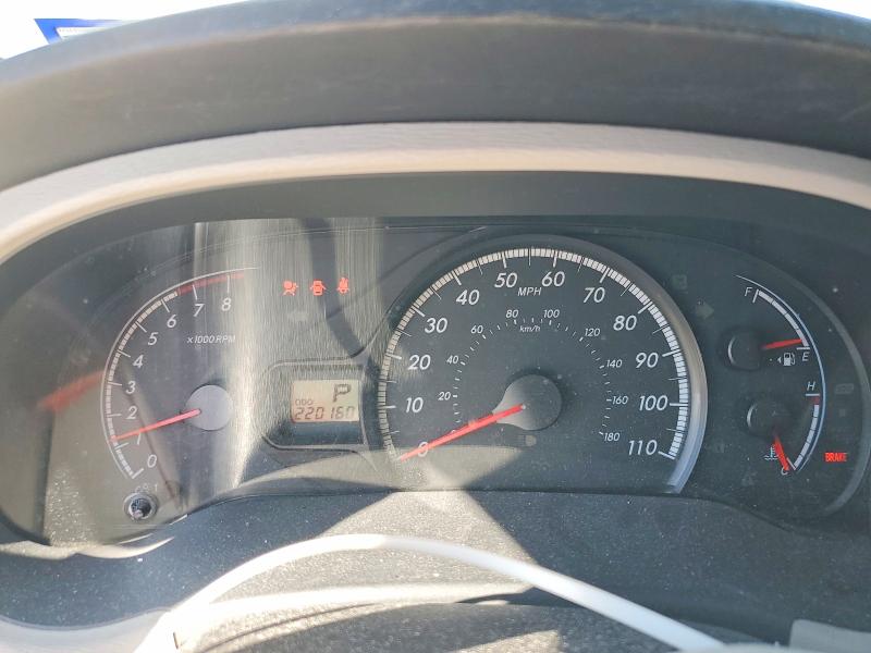 Photo 9 from auction – 2011 TOYOTA SIENNA with VIN 5TDKK3DC7BS149255