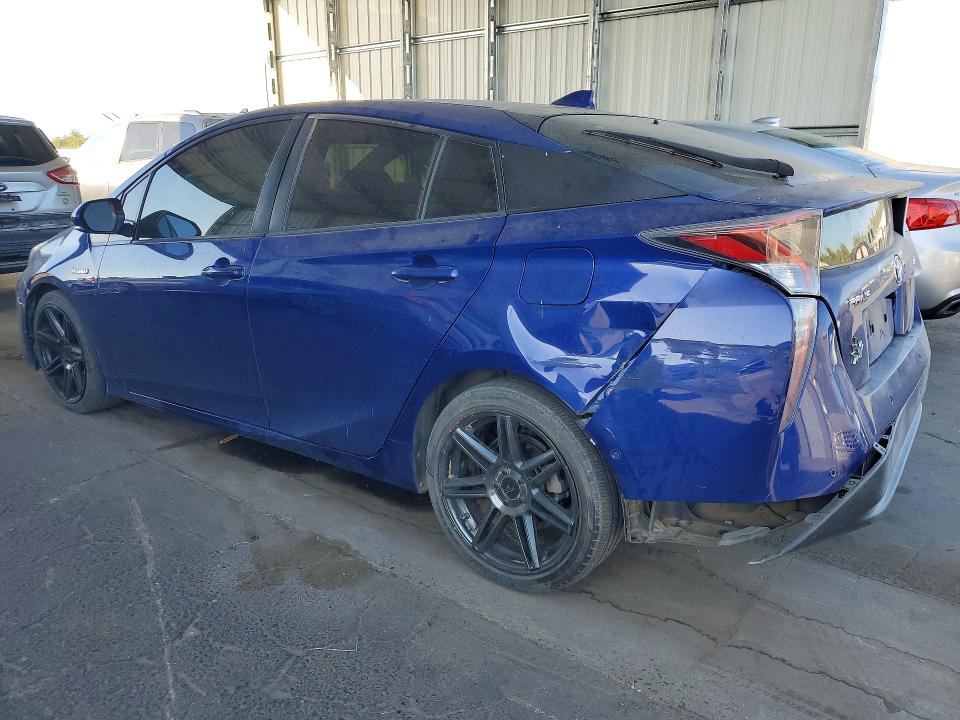 Снимка 2 от търг – 2017 TOYOTA PRIUS с VIN JTDKBRFU5H3050470