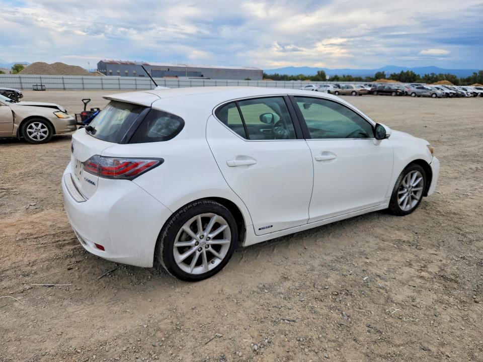 Zdjęcie 3 z aukcji – 2013 LEXUS CT z VIN JTHKD5BH7D2168692