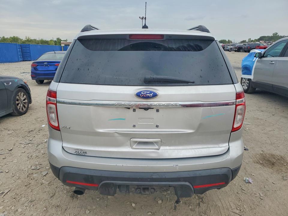 Photo 6 from auction – 2011 FORD EXPLORER with VIN 1FMHK7D87BGA48817
