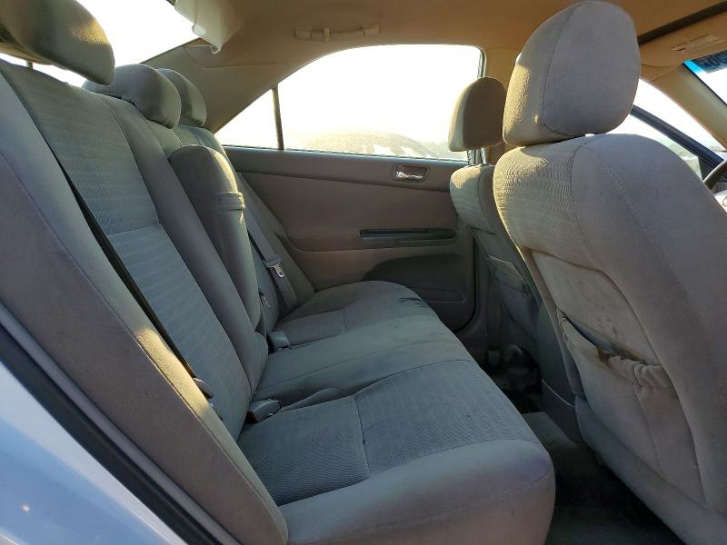 Photo 10 from auction – 2005 TOYOTA CAMRY with VIN 4T1BE32K45U433682