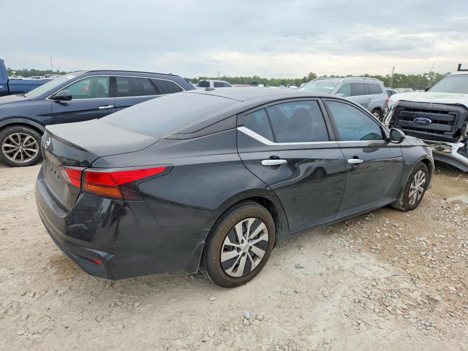 Photo 3 from auction – 2020 NISSAN ALTIMA with VIN 1N4BL4BV2LN305786