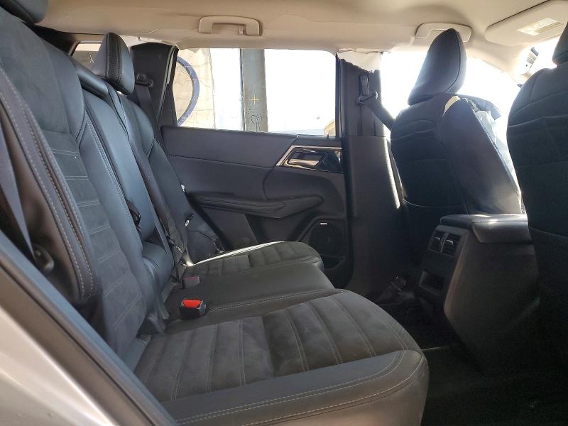 Photo 11 from auction – 2025 MITSUBISHI OUTLANDER with VIN JA4J4VA85SZ04458