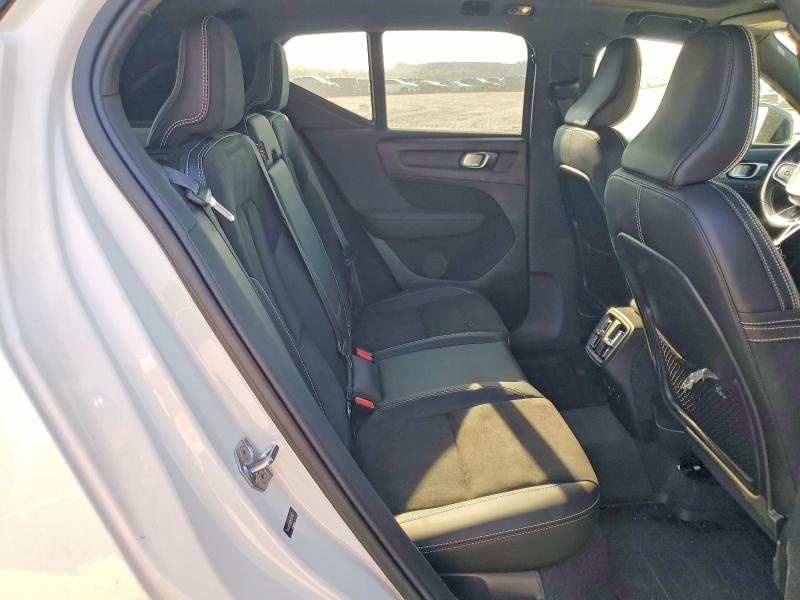 Zdjęcie 10 z aukcji – 2021 VOLVO XC40 z VIN YV4162UMXM2589657