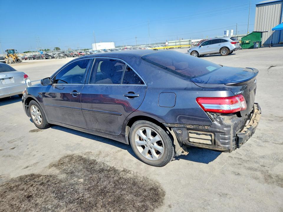 Photo 2 from auction – 2011 TOYOTA CAMRY with VIN 4T4BF3EK8BR173183