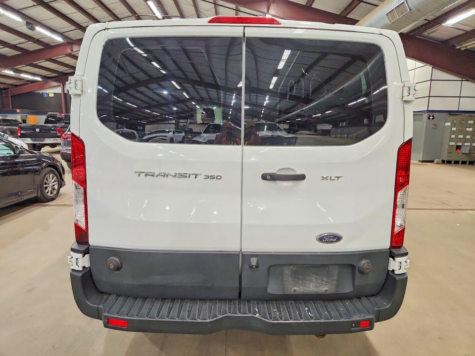 Photo 6 from auction – 2019 FORD TRANSIT with VIN 1FBZX2ZM2KKA15325