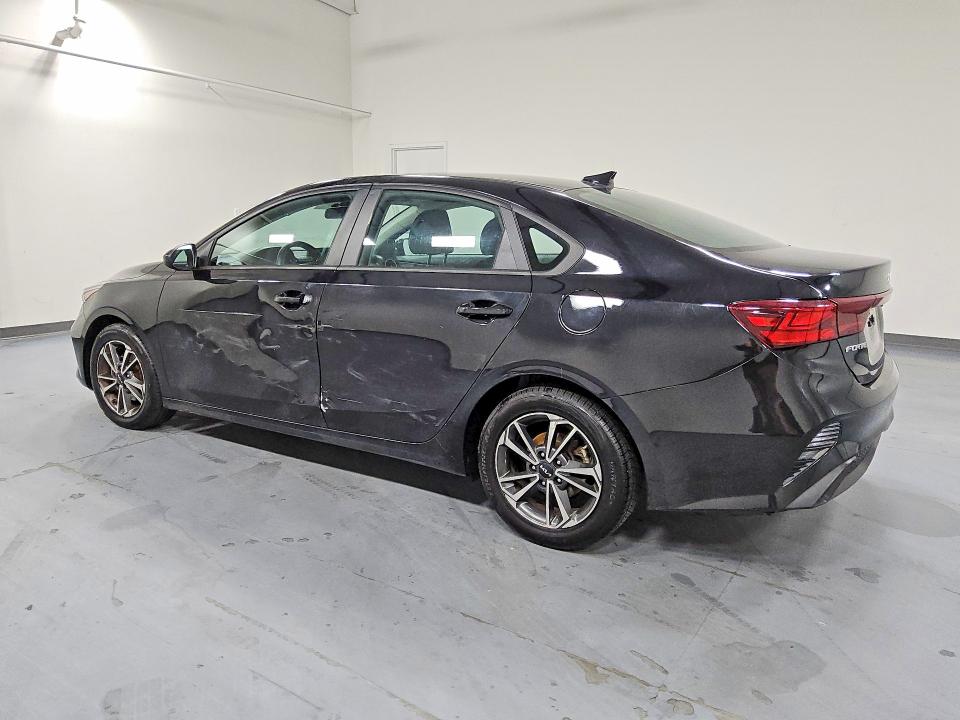 Photo 2 from auction – 2023 KIA FORTE with VIN 3KPF24AD2PE592421