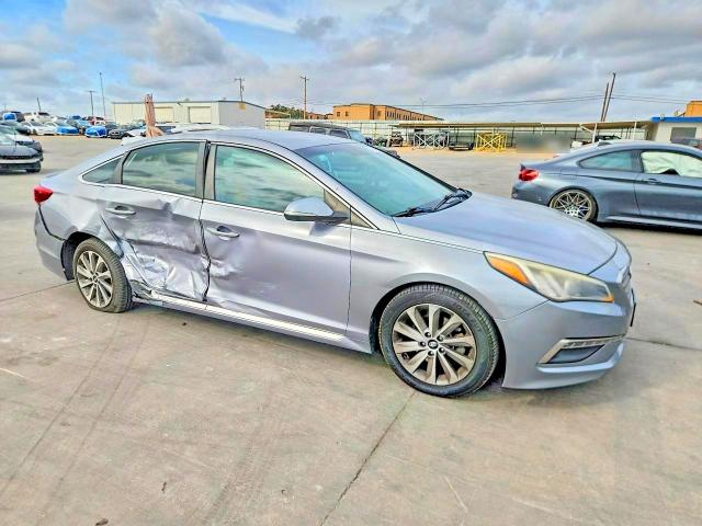 Photo 4 from auction – 2016 HYUNDAI SONATA with VIN 5NPE34AF9GH294132