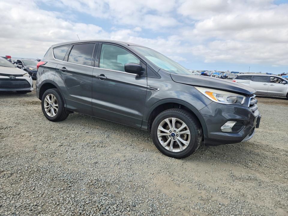 Zdjęcie 4 z aukcji – 2019 FORD ESCAPE z VIN 1FMCU0GD2KUB04927