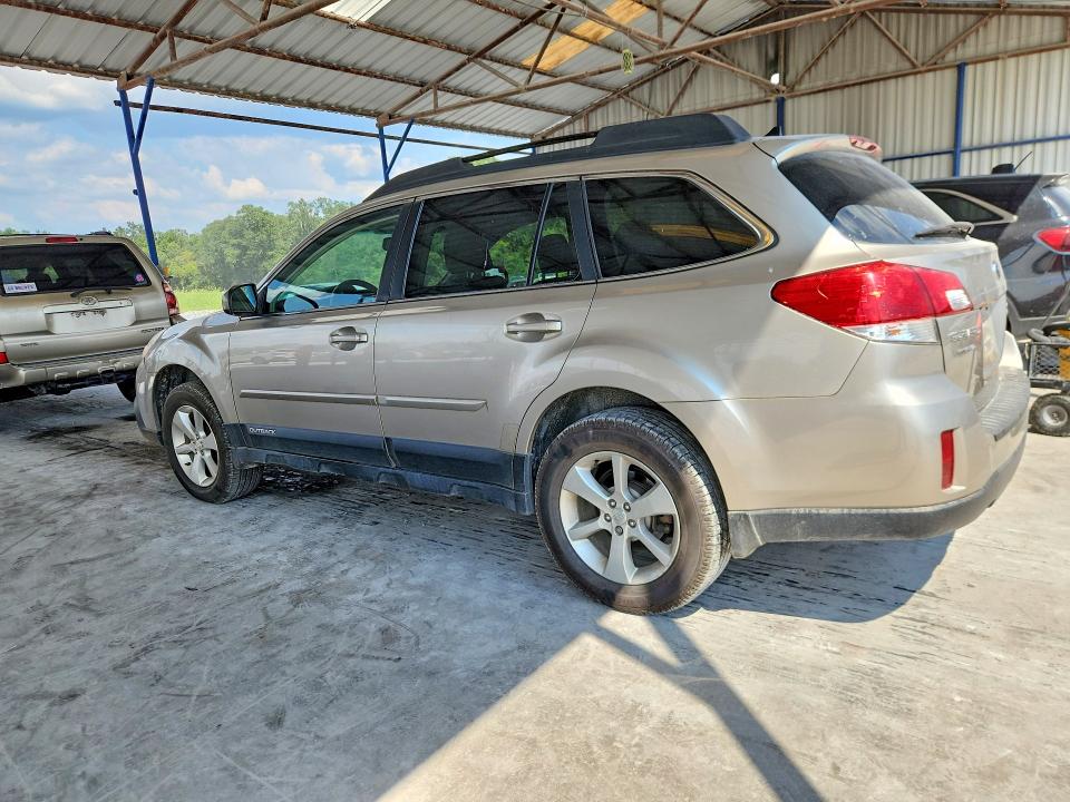 Photo 2 from auction – 2014 SUBARU OUTBACK with VIN 4S4BRCLCXE3303987