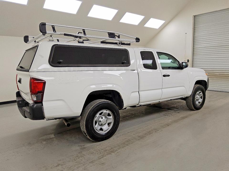 Photo 3 from auction – 2022 TOYOTA TACOMA with VIN 3TYRX5GN0NT061214