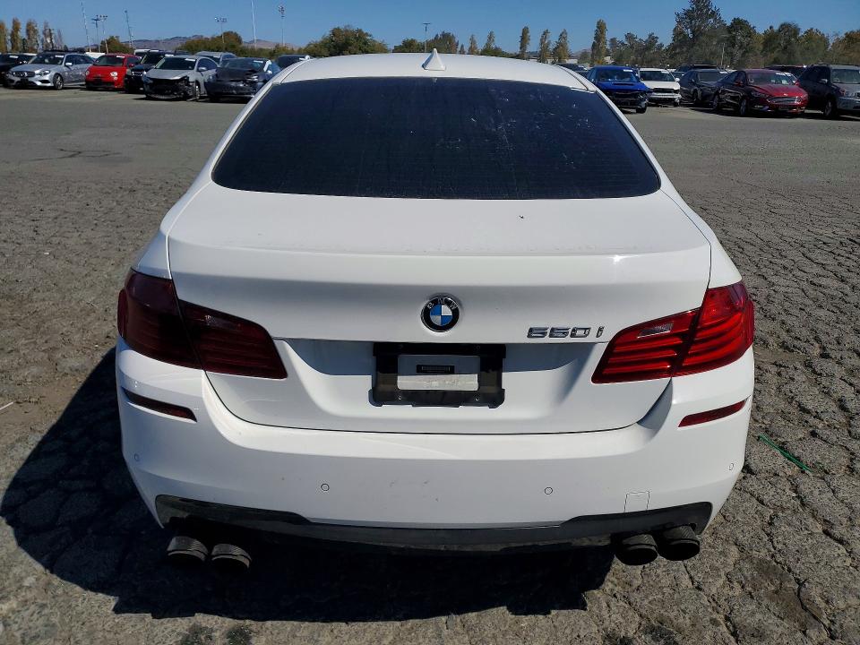 صورة رقم 6 من المزاد - 2016 BMW 550 مع VIN WBAKN9C55GD962543