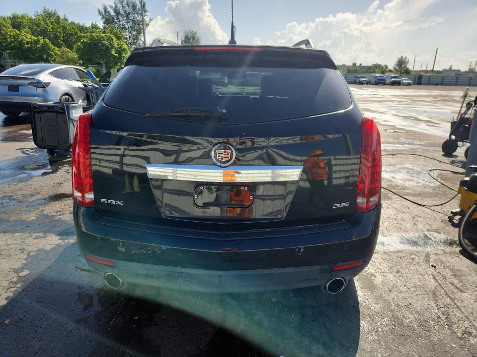 Photo 6 from auction – 2012 CADILLAC SRX with VIN 3GYFNAE36CS512096
