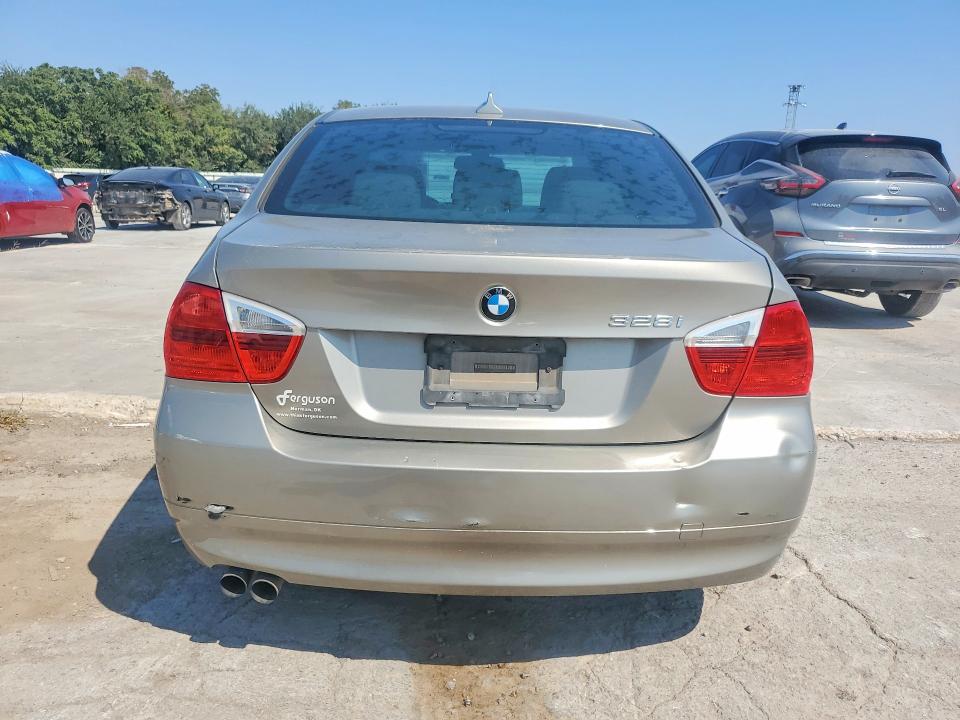 Photo 6 from auction – 2007 BMW 328 with VIN WBAVA335X7KX80158