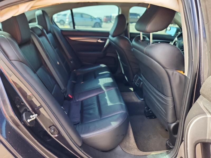 Zdjęcie 10 z aukcji – 2012 ACURA TL z VIN 19UUA8F2XCA030340