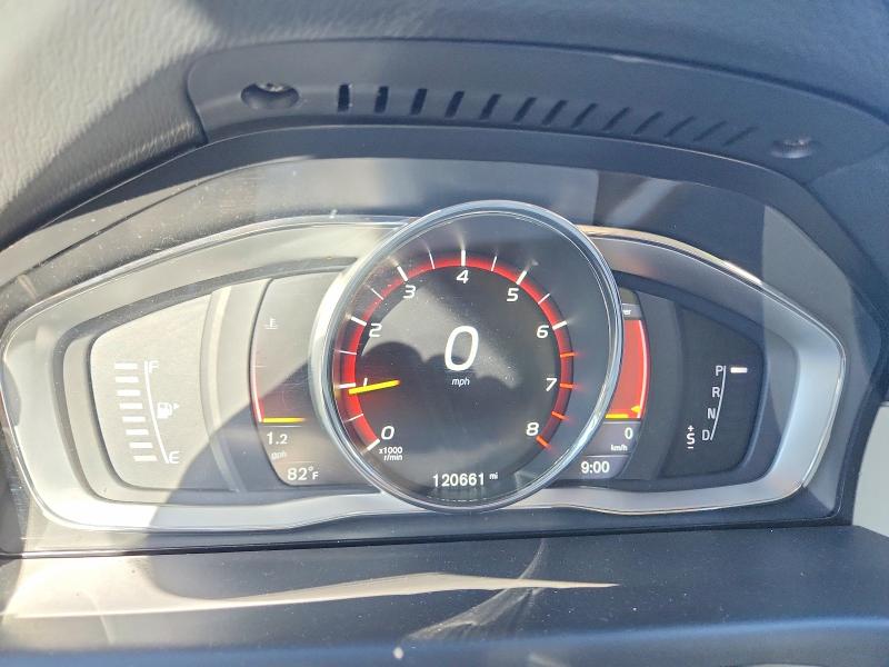 Photo 9 from auction – 2016 VOLVO S80 with VIN YV140MAK0G1196058