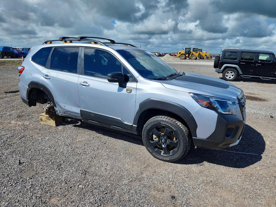 Фото 4 с аукциона – 2023 SUBARU FORESTER с VIN JF2SKAMC1PH528799