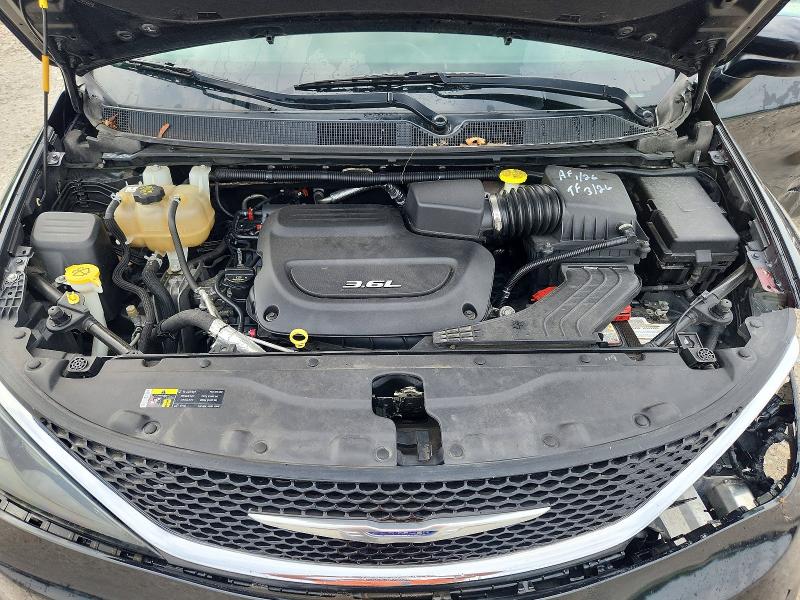 Foto 12 de la subasta – 2017 CHRYSLER PACIFICA con VIN 2C4RC1CG6HR598027