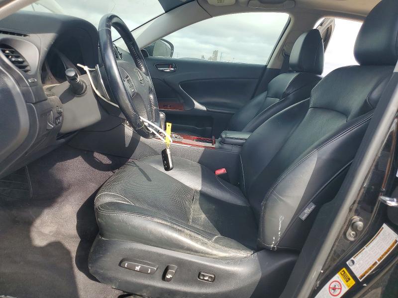 Photo 7 from auction – 2008 LEXUS IS with VIN JTHCK262185026325