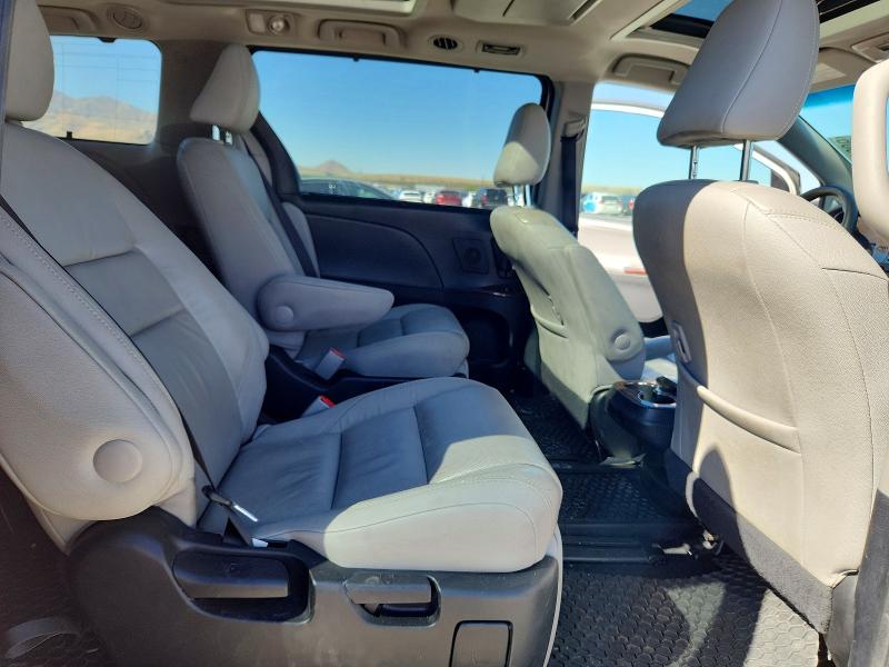 Photo 10 from auction – 2016 TOYOTA SIENNA with VIN 5TDYK3DC0GS697129