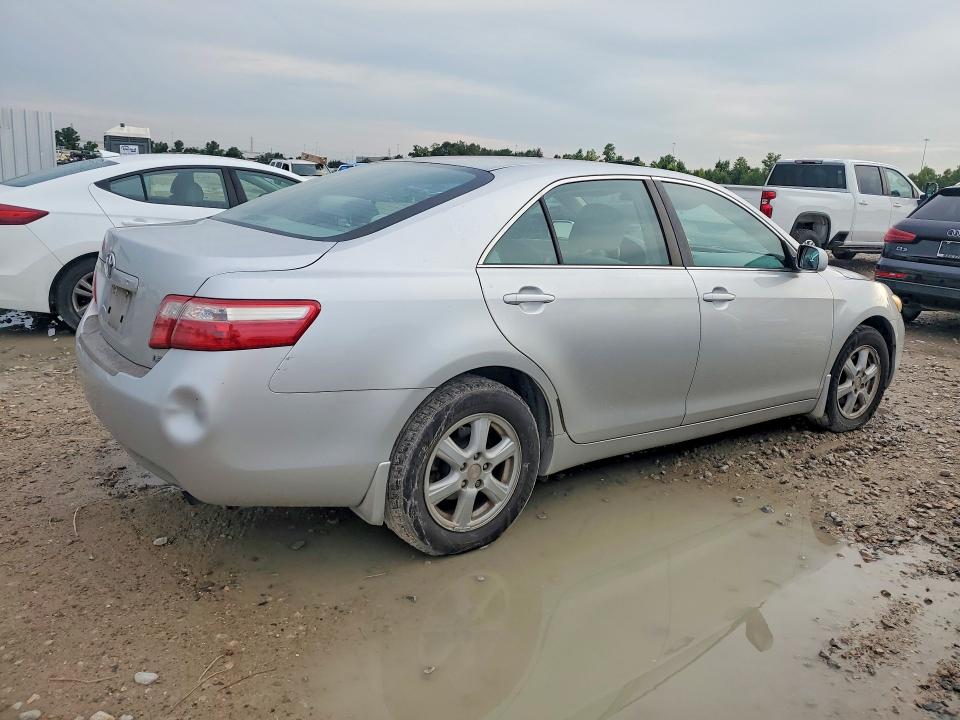 Photo 3 from auction – 2009 TOYOTA CAMRY with VIN 4T1BE46K99U353249