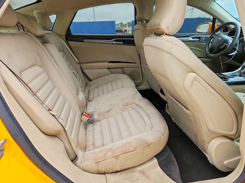 Фото 10 с аукциона – 2016 FORD FUSION с VIN 3FA6P0LU1GR333036