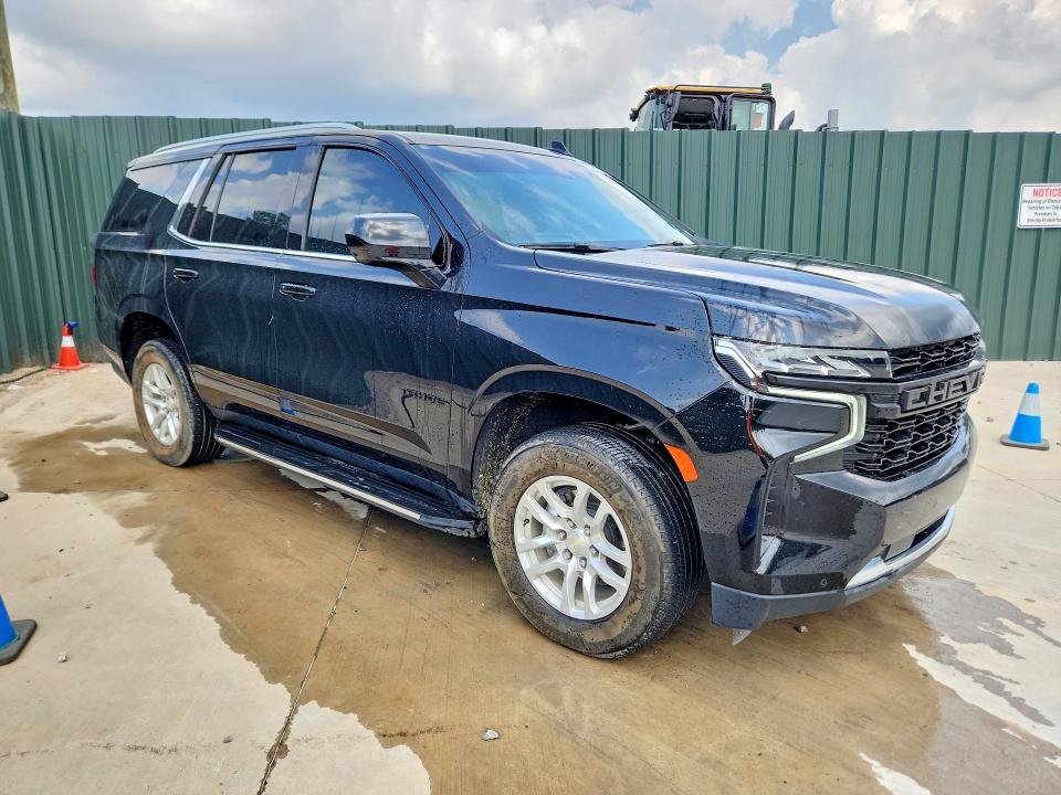 Photo 4 from auction – 2023 CHEVROLET TAHOE with VIN 1GNSCMED9PR421487