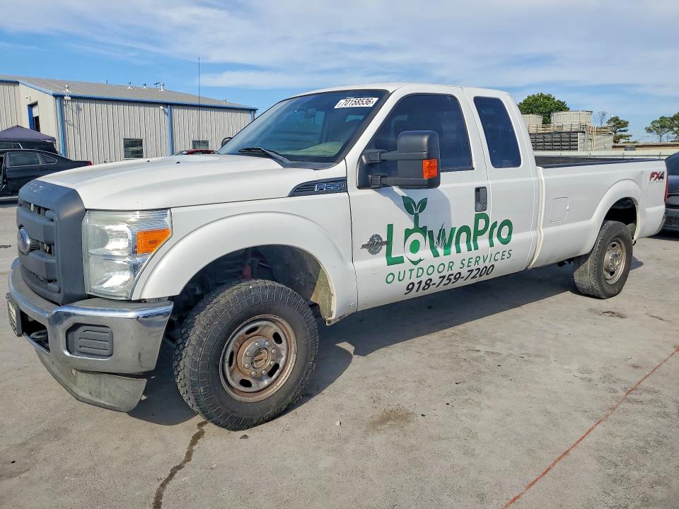 FORD F250 2014 with VIN 1FT7X2BT2EEB08692 - Photo from auction