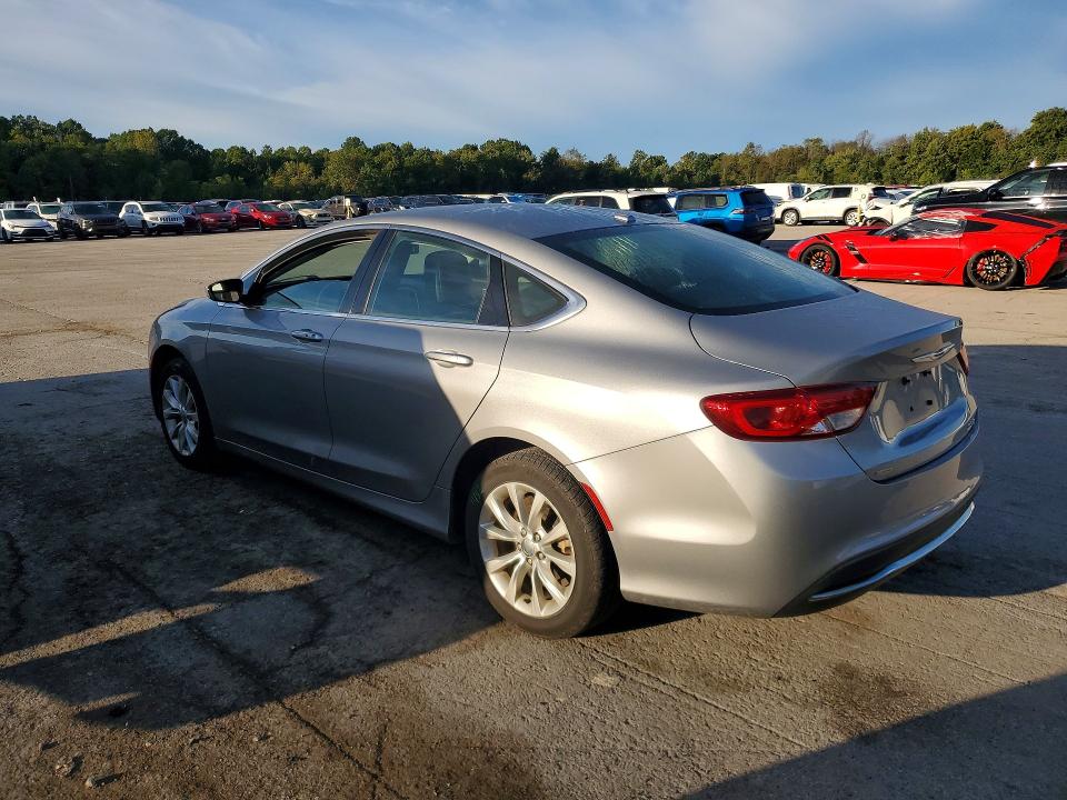 Фото 2 с аукциона – 2015 CHRYSLER 200 с VIN 1C3CCCCB2FN643520