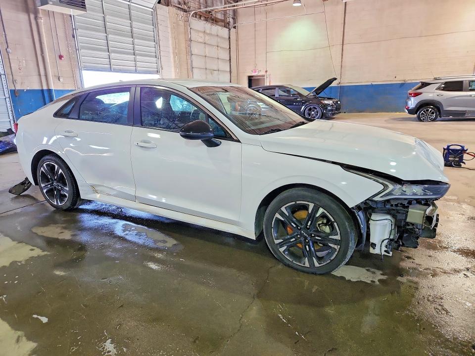 Photo 4 from auction – 2023 KIA K5 with VIN 5XXG64J2XPG206911
