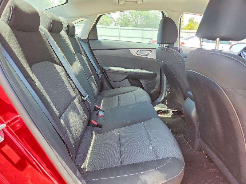 Снимка 10 от търг – 2024 KIA FORTE с VIN 3KPF24AD8RE831750