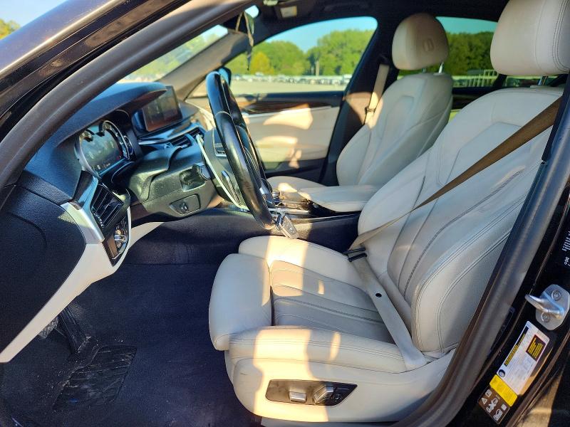 صورة رقم 7 من المزاد - 2019 BMW 530 مع VIN WBAJA7C57KWW26756